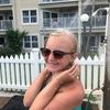 annie_sells304